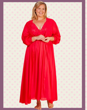 Margaret Lawton's Elegant Lace-Bodice Peignoir